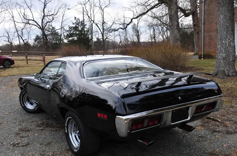 Plymouth Road Runner