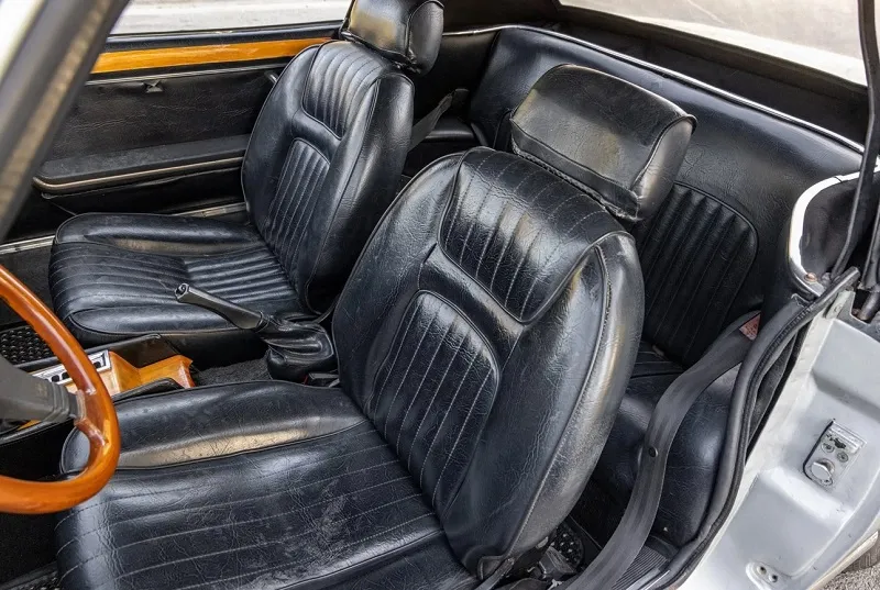 Peugeot 504
