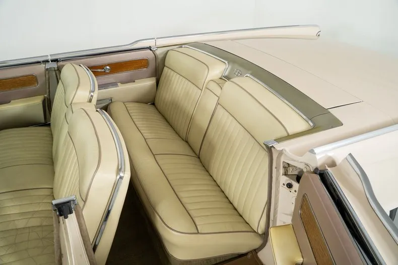 Lincoln Continental