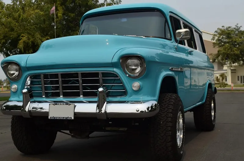 Chevrolet Suburban