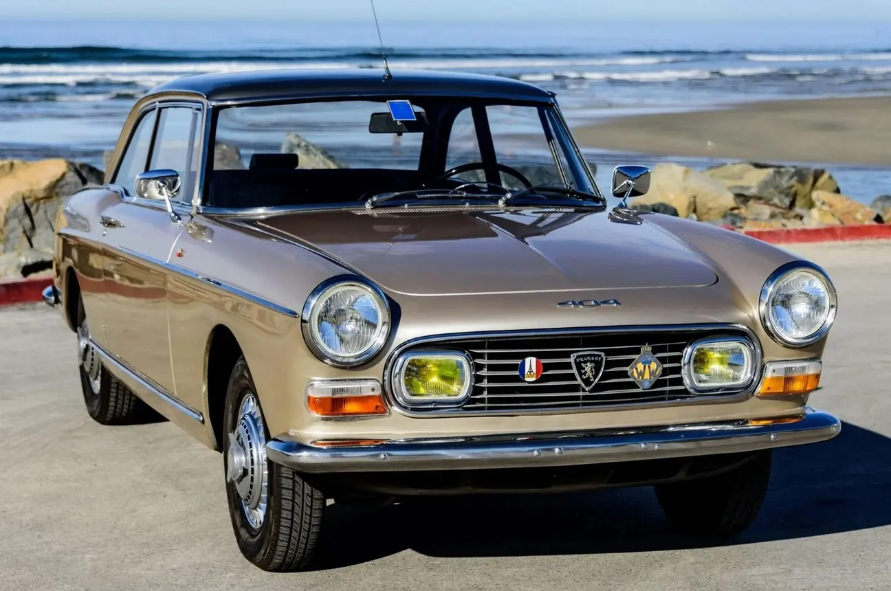 1966 Peugeot 404 Pininfarina Coupe