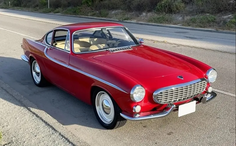 Volvo P1800S