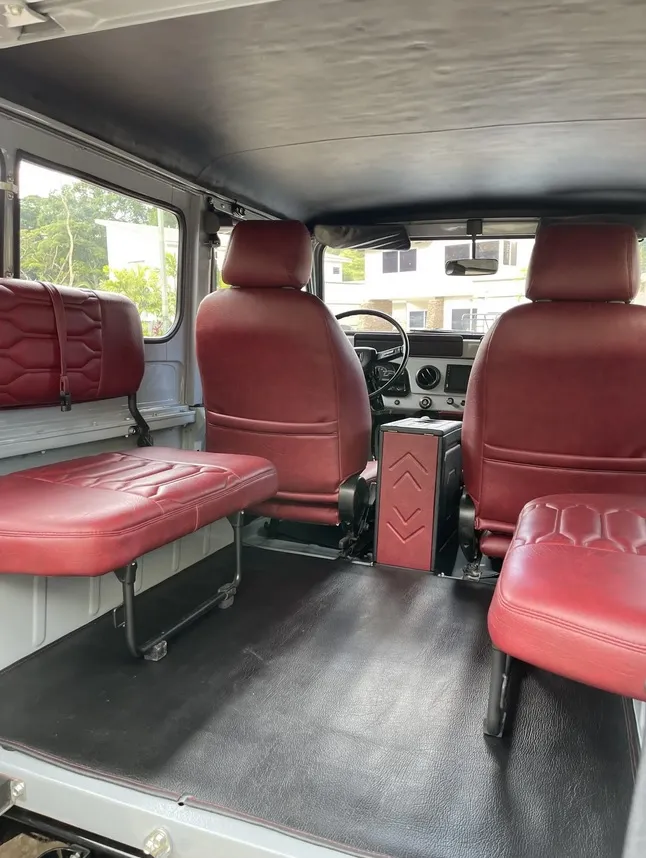 Toyota Land Cruiser FJ40