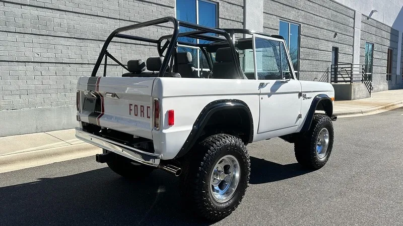 Ford Bronco