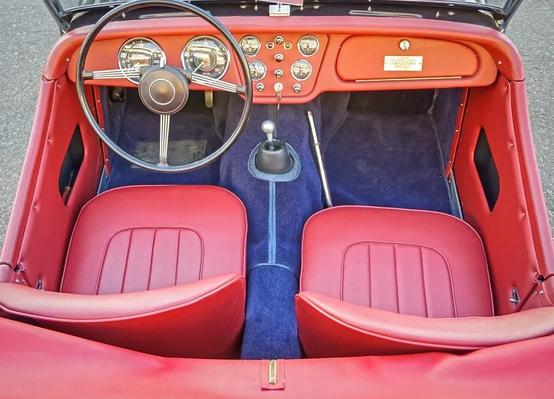 Triumph TR2