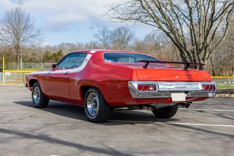Plymouth Road Runner