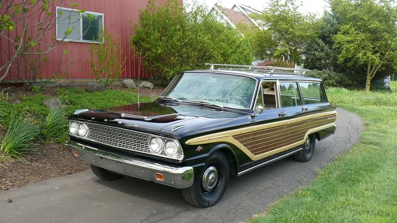 Ford Fairlane