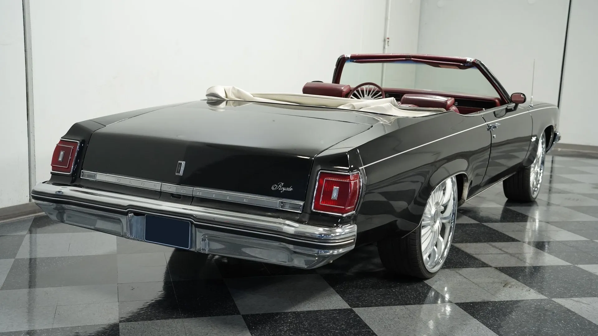 Oldsmobile Delta 88