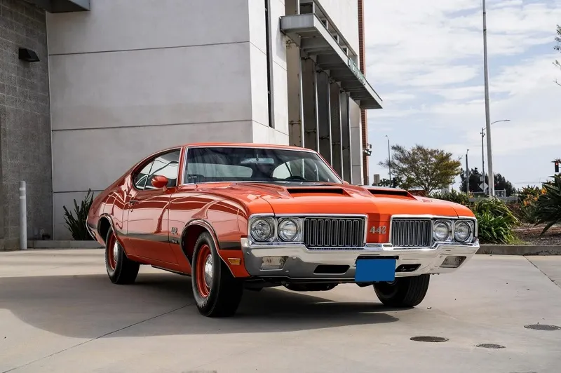 Oldsmobile 442