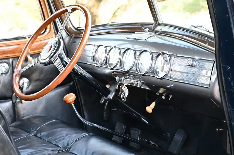 Packard Twelve