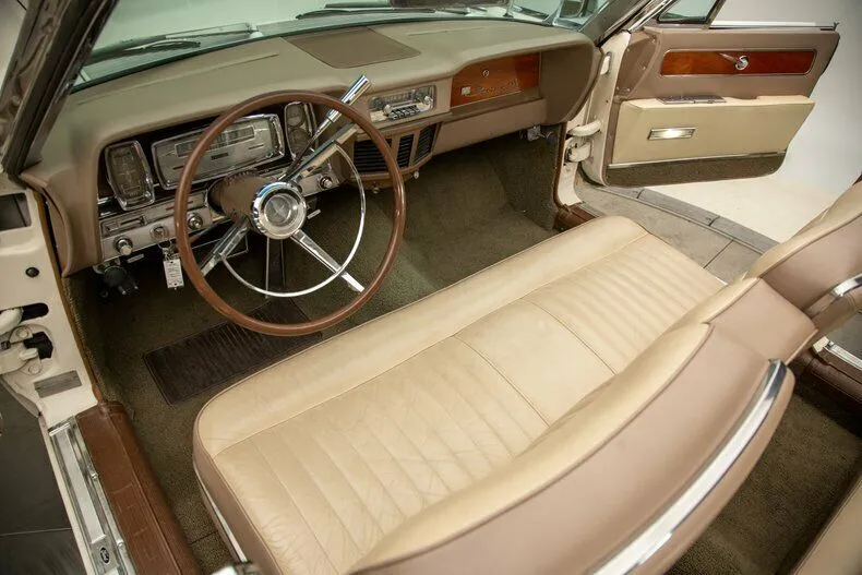 Lincoln Continental