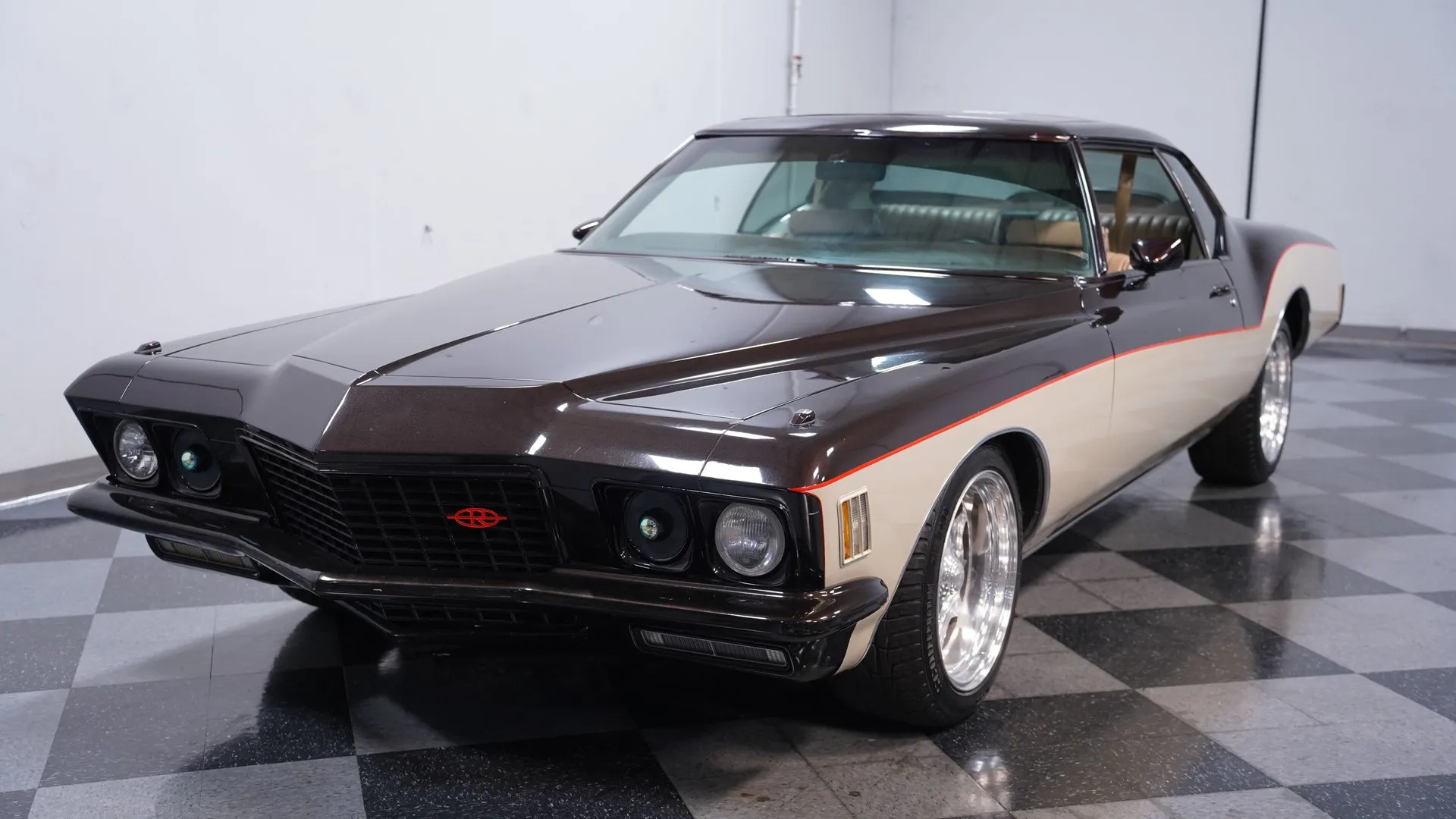 1972 Buick Riviera Boat Tail
