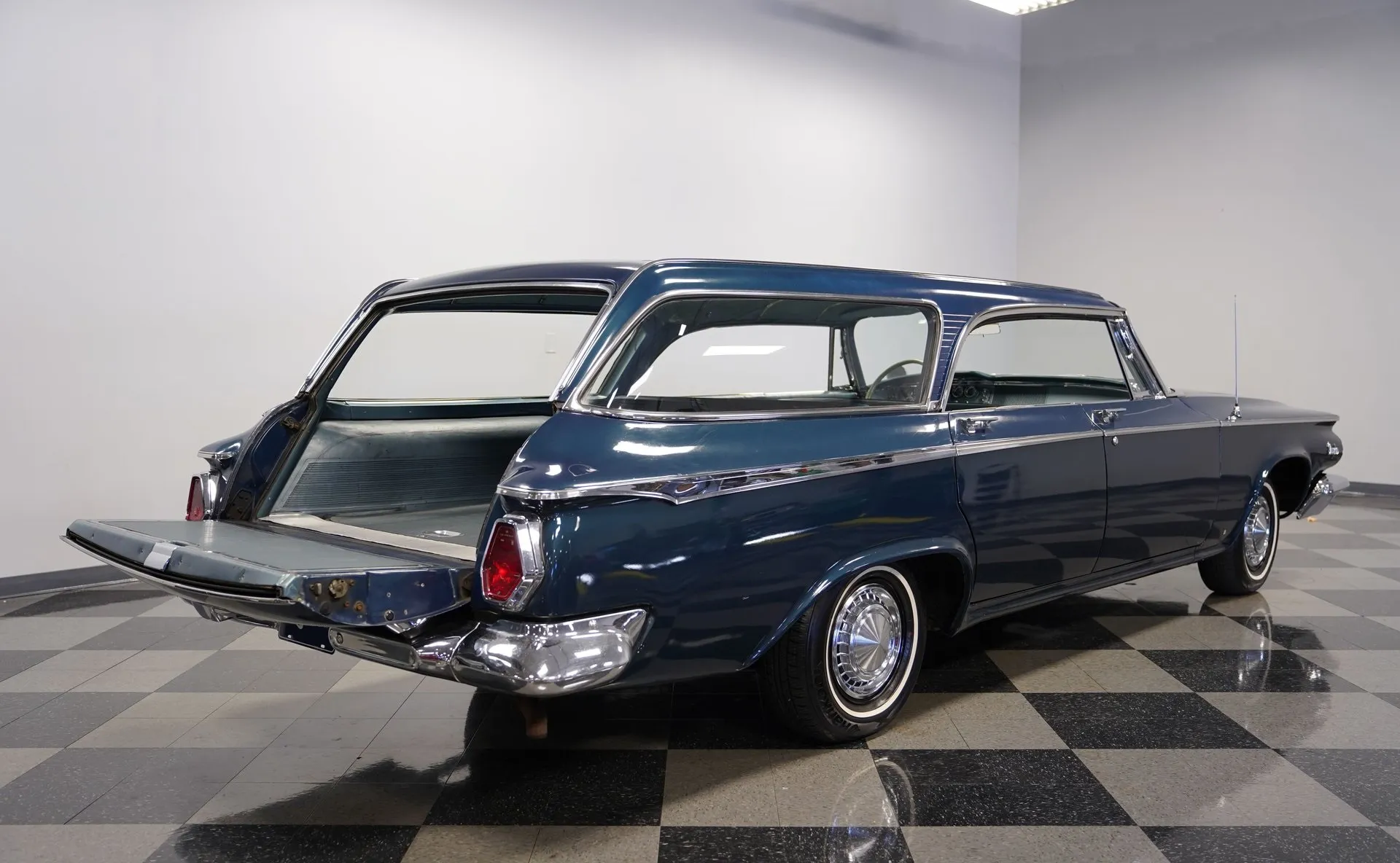 Chrysler Newport