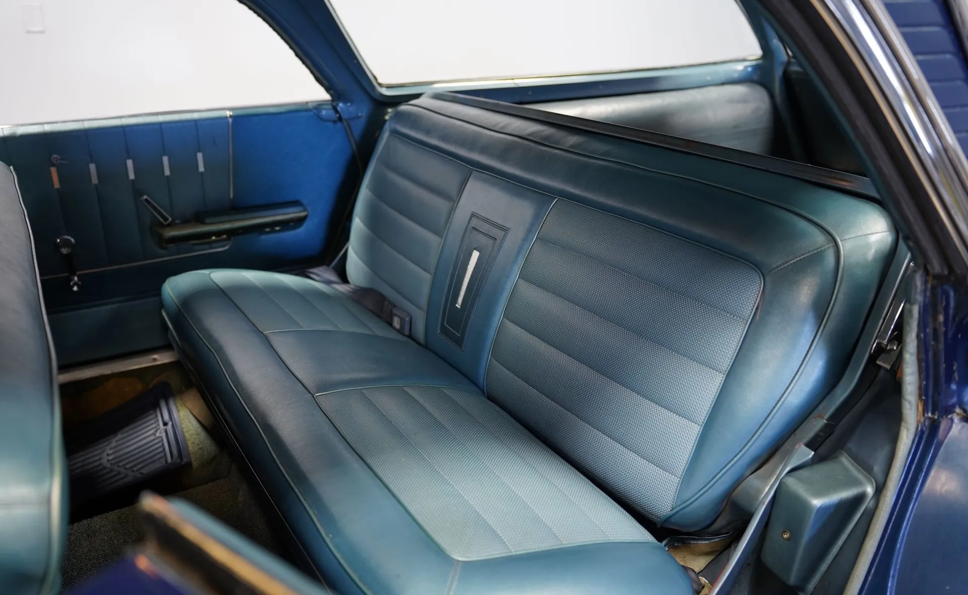 Chrysler Newport