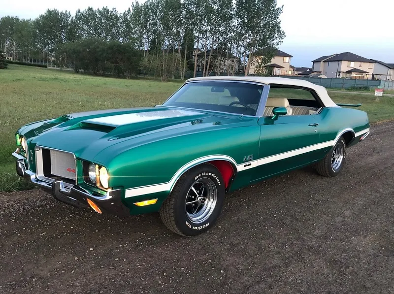 1972 Oldsmobile Cutlass Supreme 442 Convertible