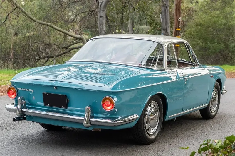 Volkswagen Karmann Ghia