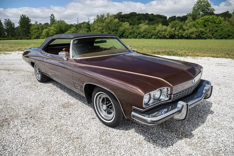 Buick Centurion