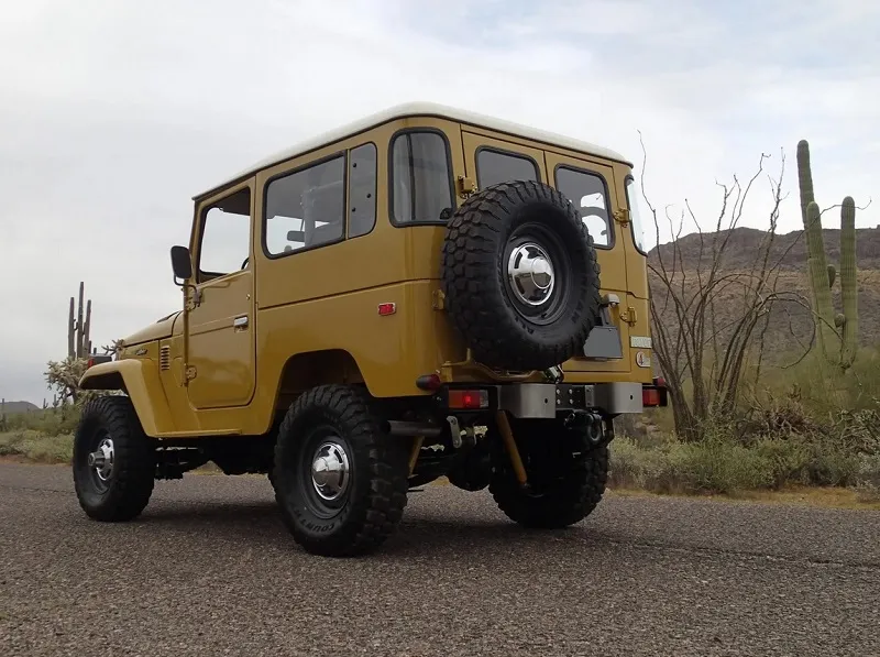 Toyota Land Cruiser FJ40