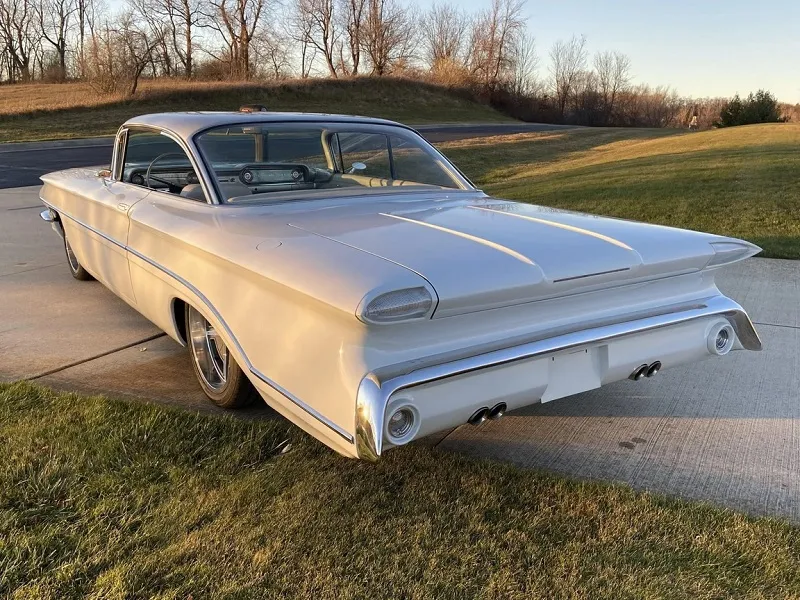 Oldsmobile Dynamic 88