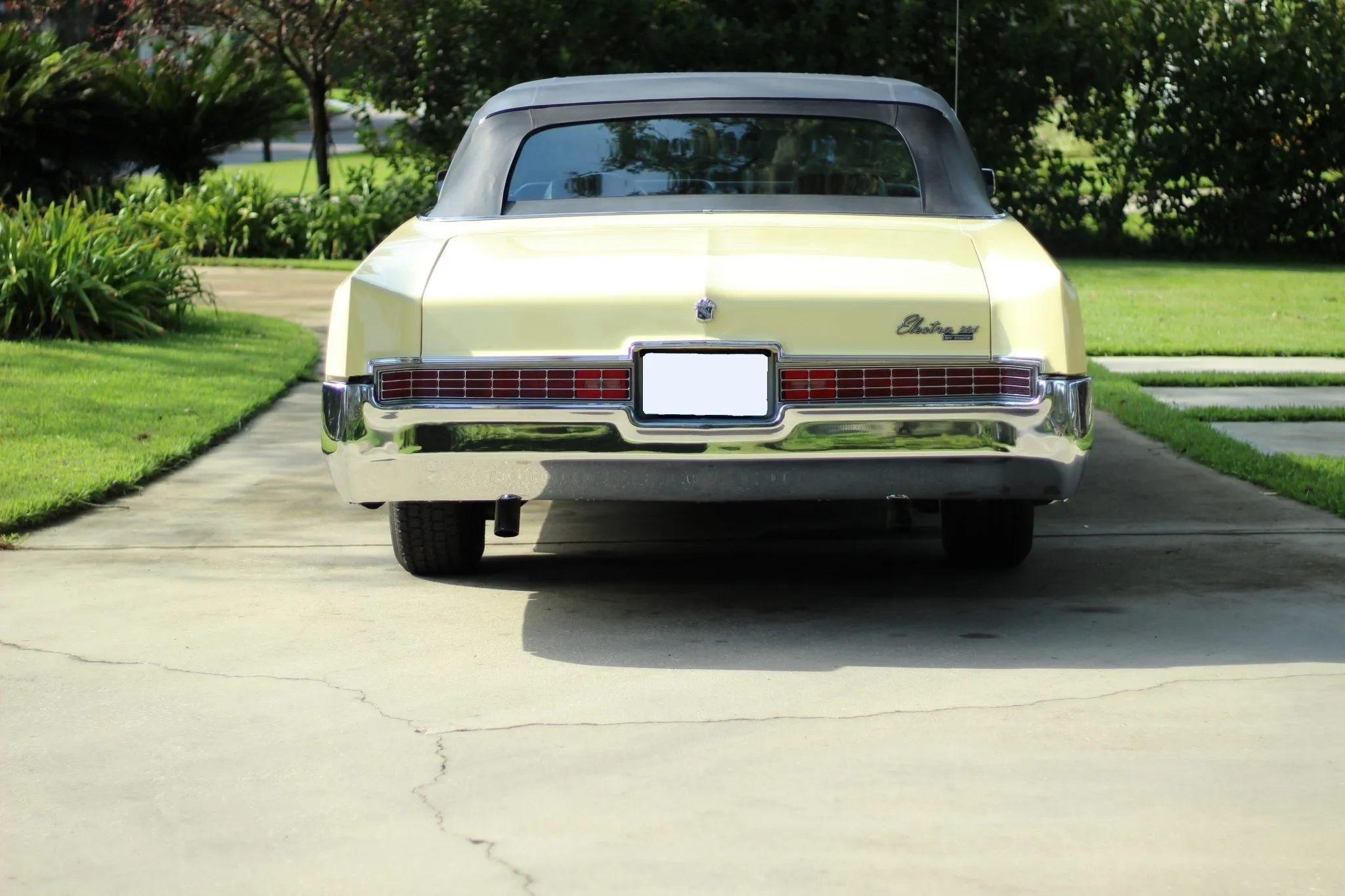 Buick Electra 225