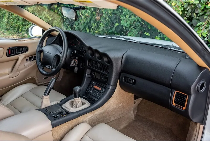 Mitsubishi 3000GT