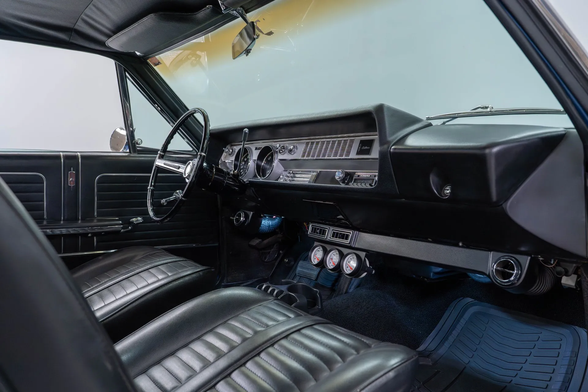 Oldsmobile Cutlass