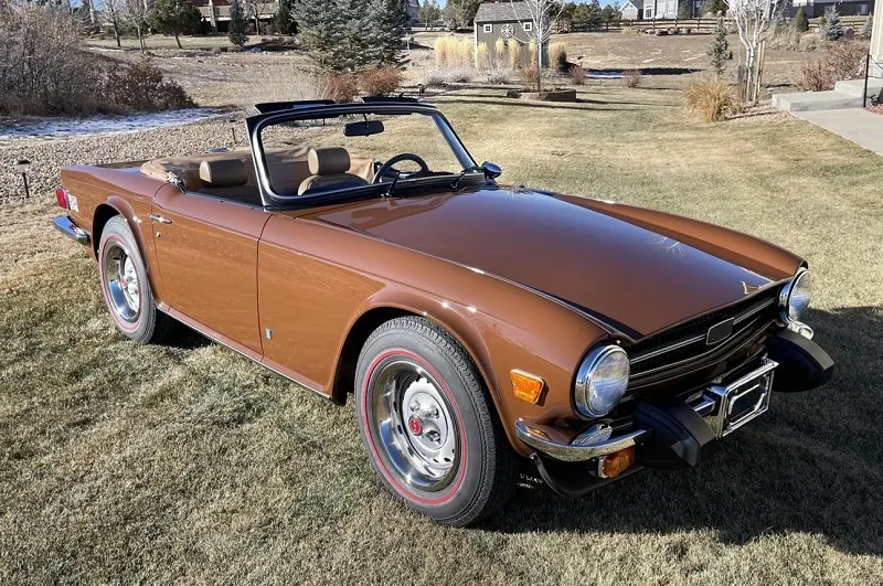 Triumph TR6