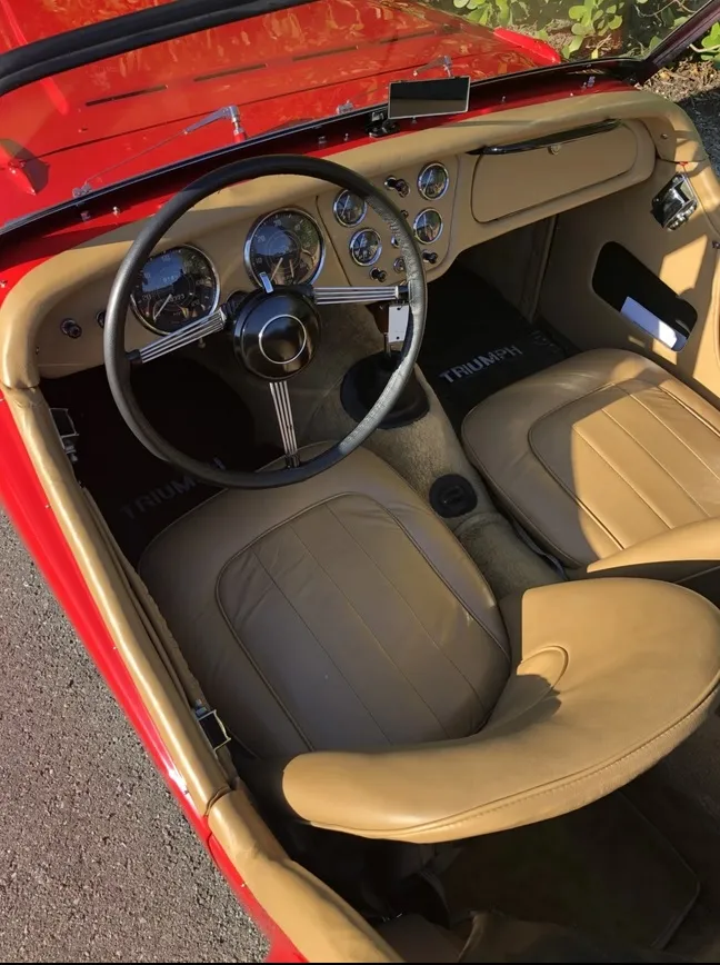 Triumph TR2