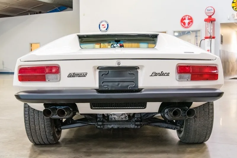 De Tomaso Pantera