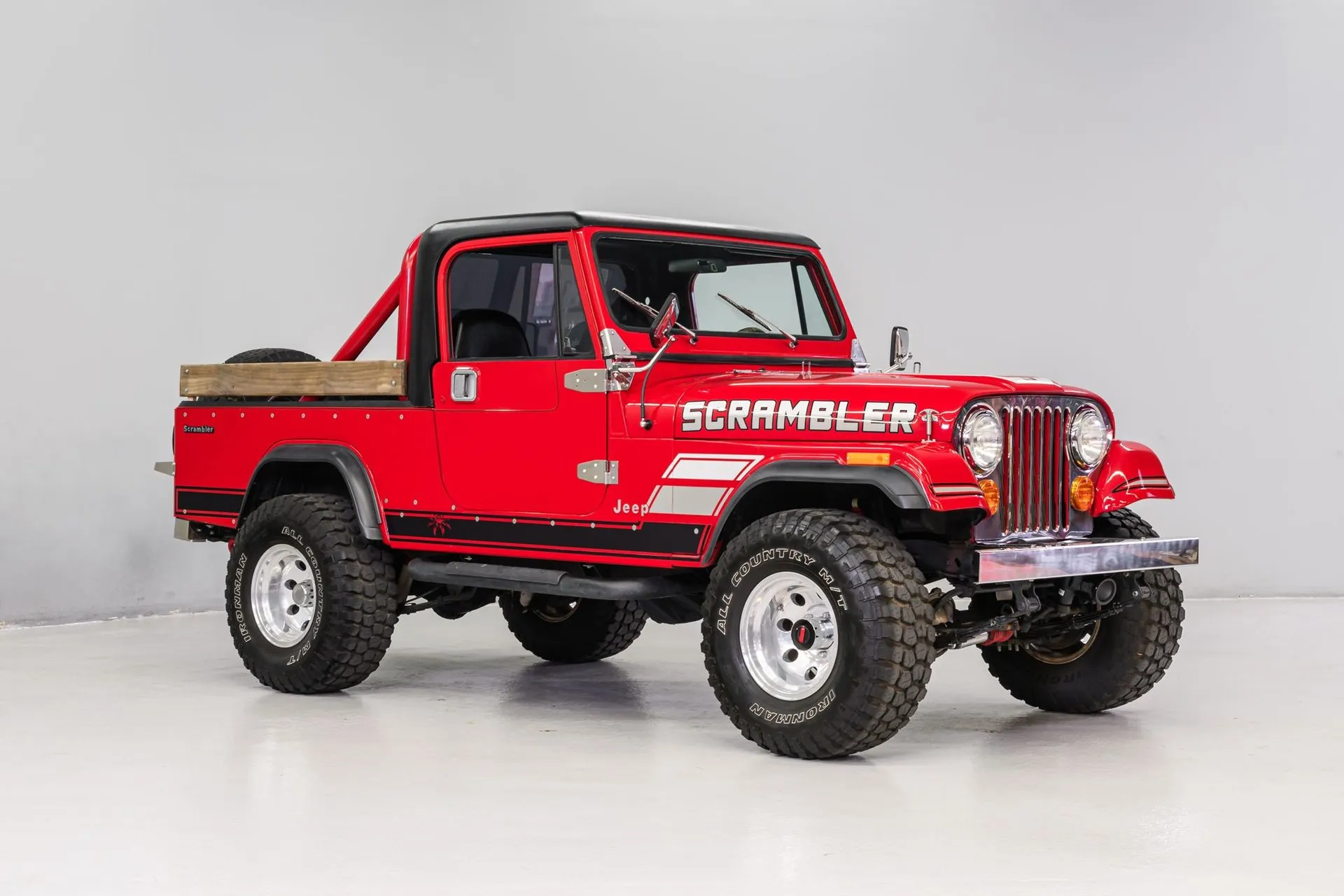 Jeep CJ8 Scrambler
