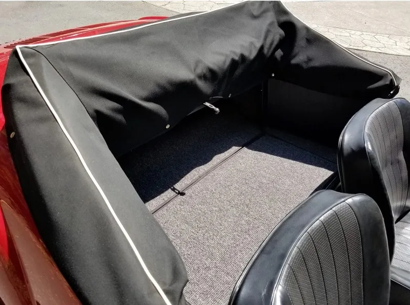 Volkswagen Karmann Ghia