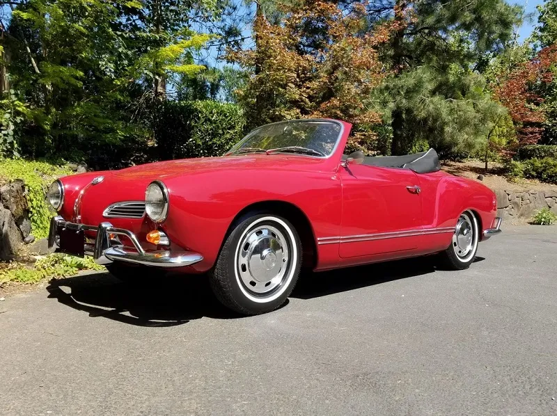 Volkswagen Karmann Ghia