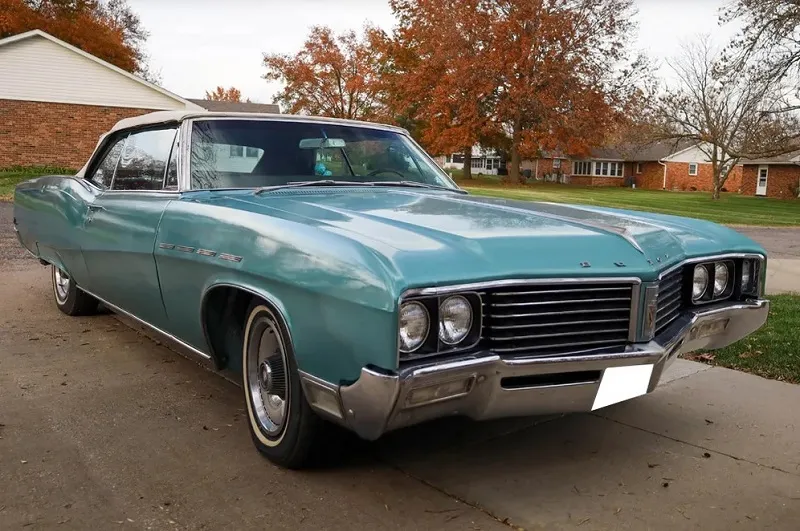 Buick Electra 225