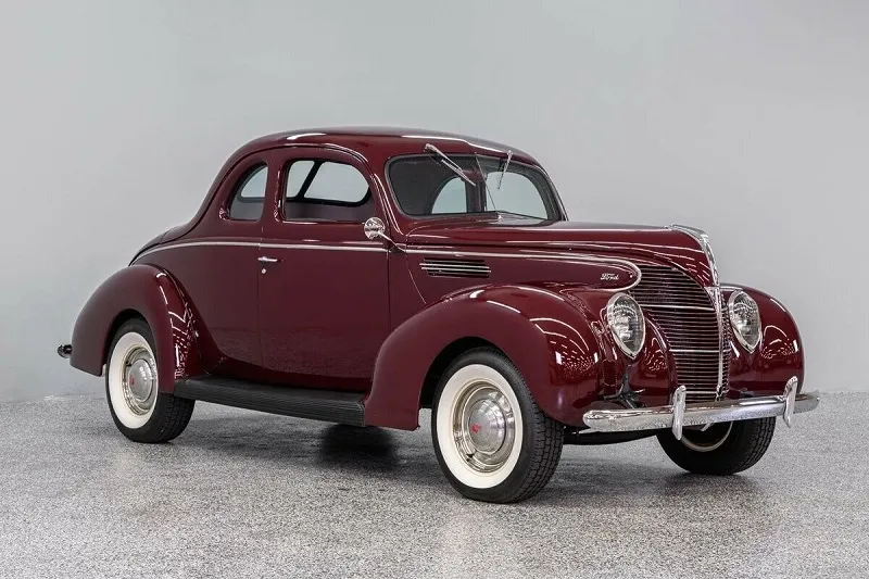 1939 Ford Standard Coupe