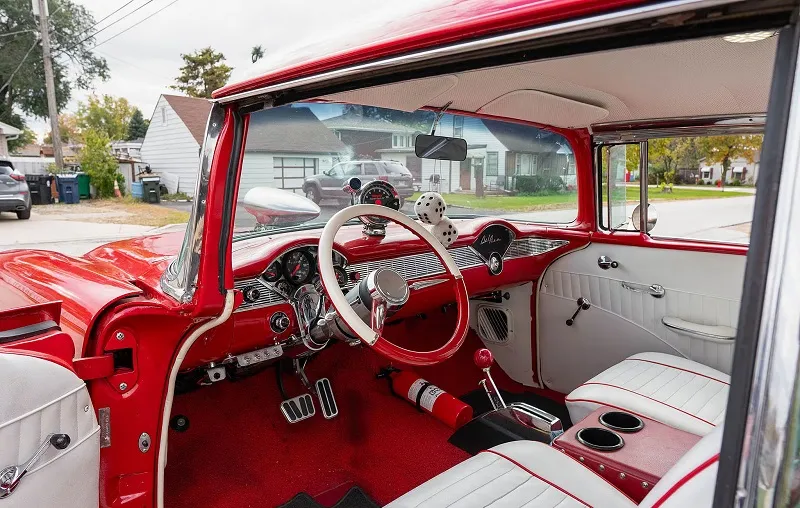 Chevrolet 210