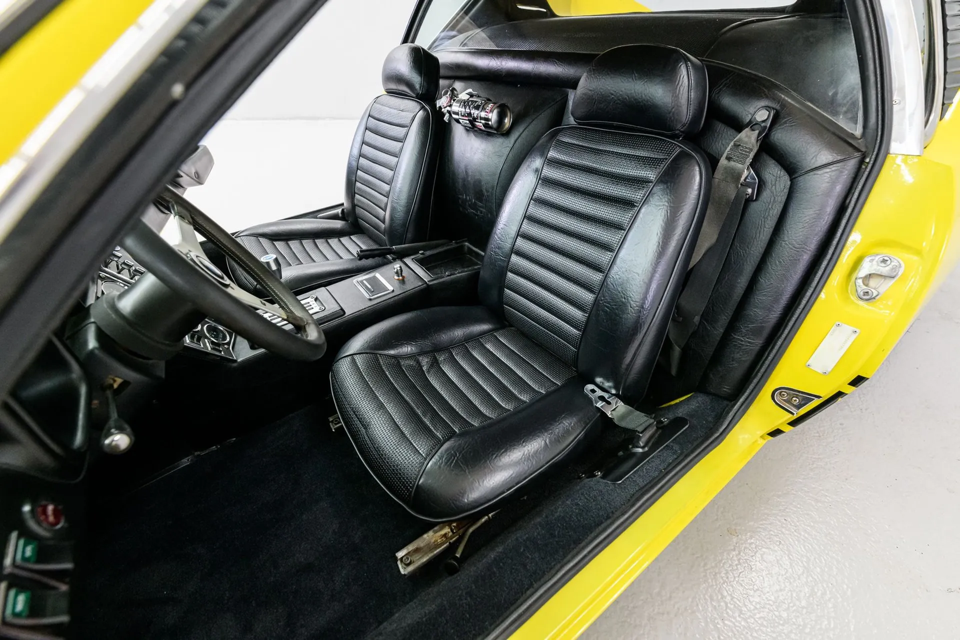 De Tomaso Pantera