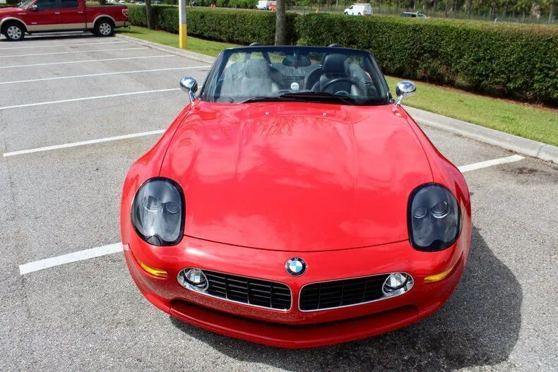 2002 BMW Z8 2-door roadster