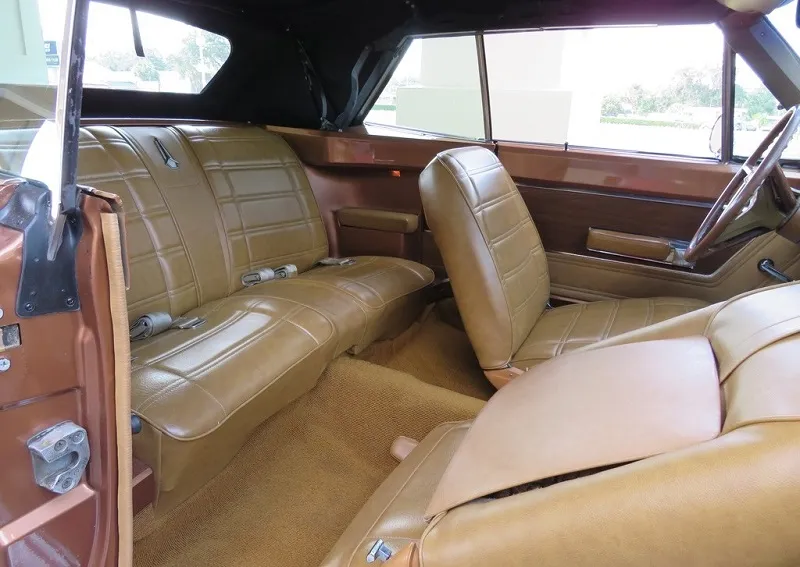 Plymouth Road Runner