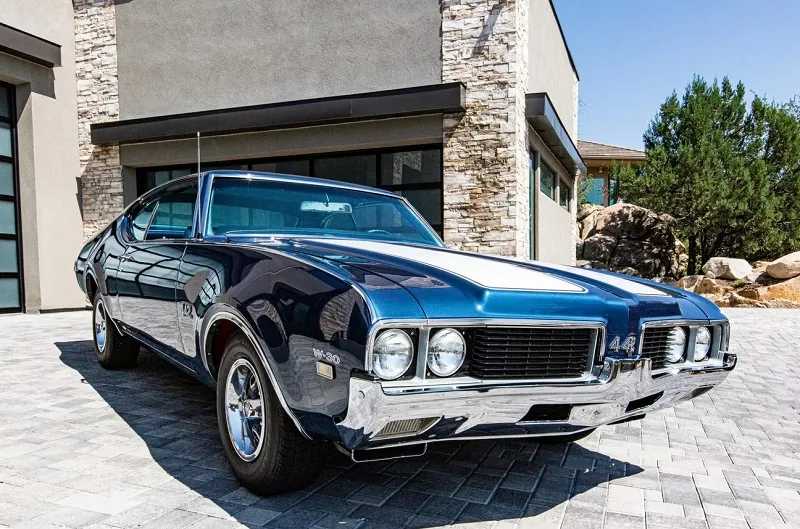 Oldsmobile 442