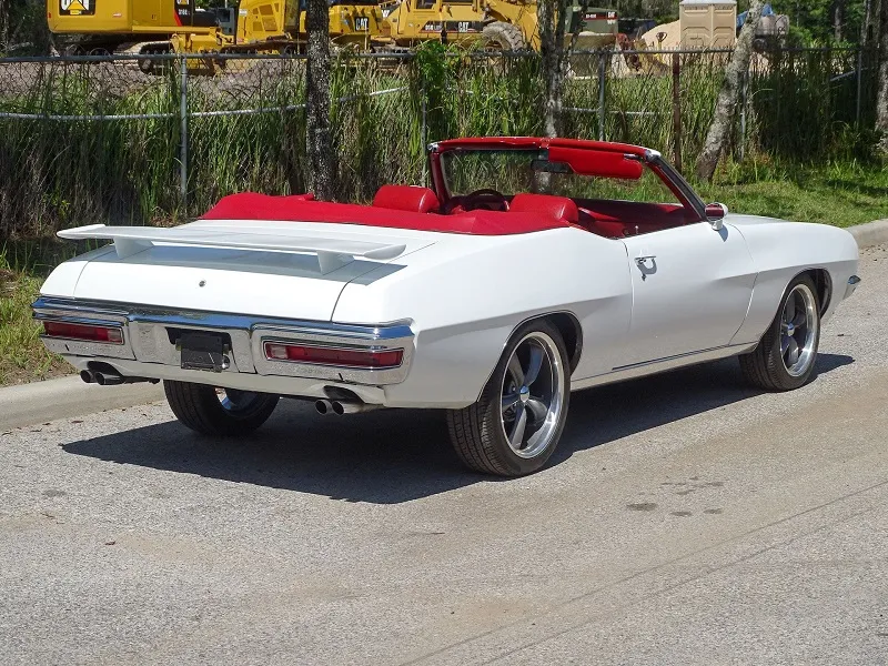 Pontiac LeMans