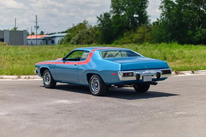 Plymouth Road Runner