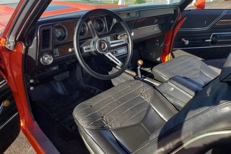 Oldsmobile 442
