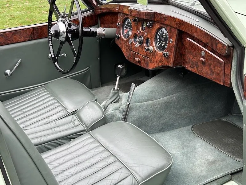 Jaguar XK120