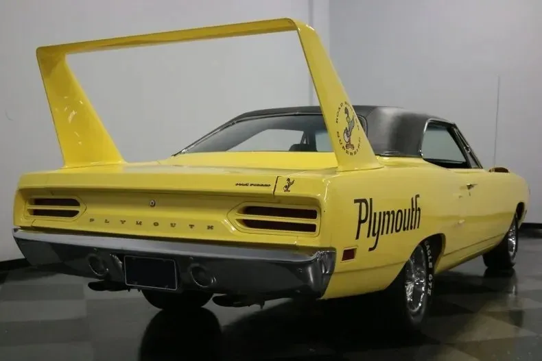 Plymouth Superbird
