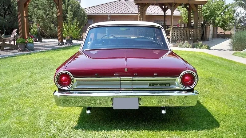 Ford Fairlane 500