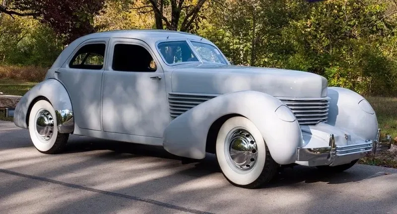 1937 Cord 810 Westchester