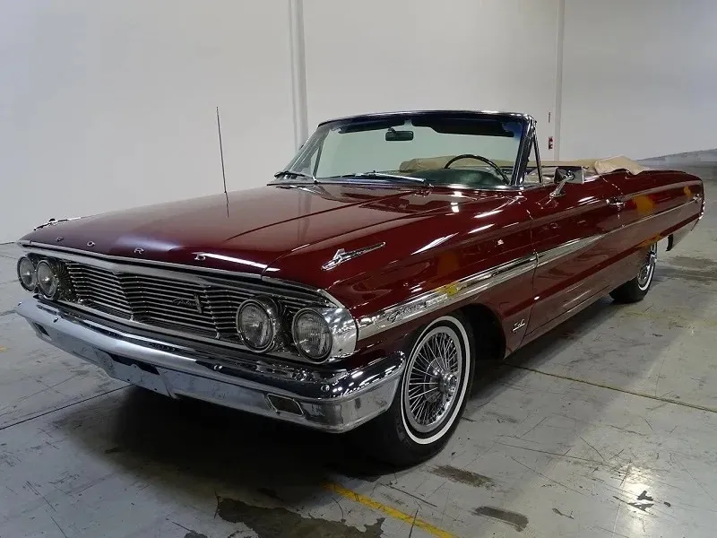 Ford Galaxie 500
