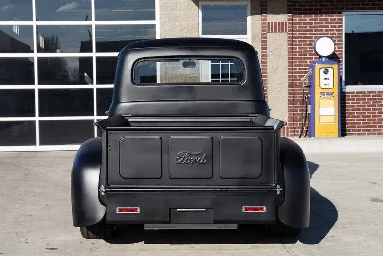 Ford F-1