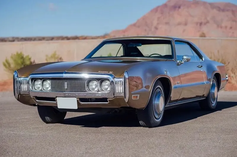 Oldsmobile Toronado