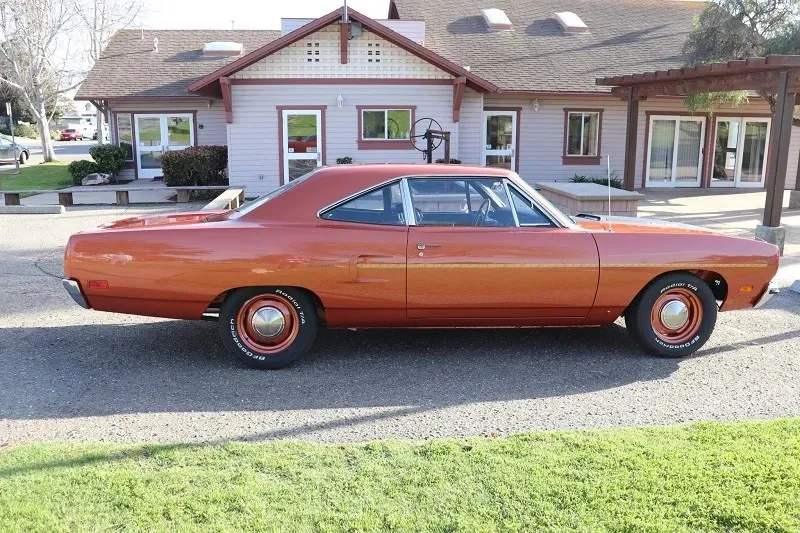 Plymouth Road Runner